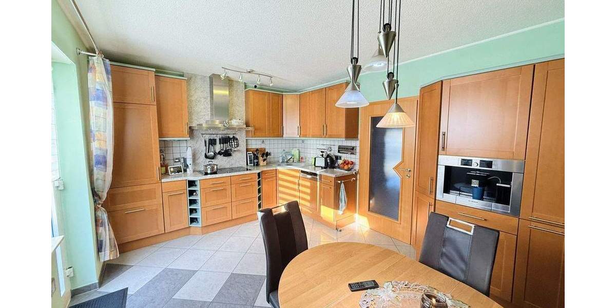 Einfamilienhaus Überherrn / Felsberg Felsberg - 8 Zimmer, 430 m&sup2;, 799.000&euro; | Angebot:25668689