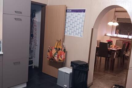 Wohnung Saarbrücken Dudweiler - 2 Zimmer, 70 m&sup2;, 500&euro; | Angebot:25637819