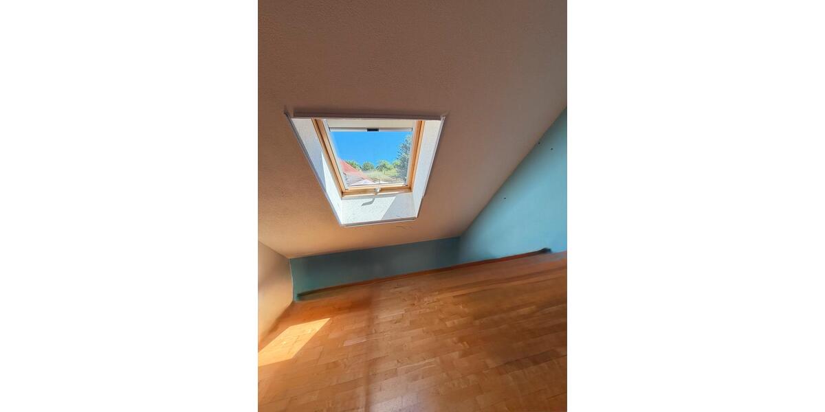 Doppelhaushälfte Schmelz - 8 Zimmer, 287 m&sup2;, 425.000&euro; | Angebot:27010139