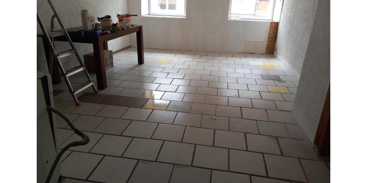Erdgeschoßwohnung Bexbach - 3 Zimmer, 75 m&sup2;, 330&euro; | Angebot:26608667