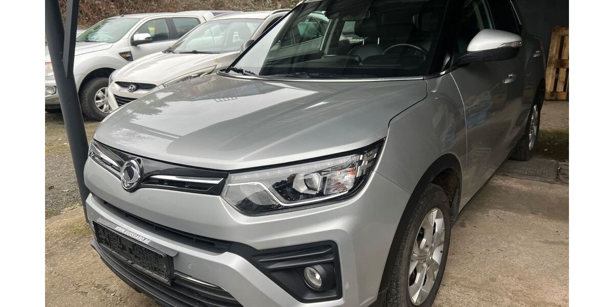 SsangYong Tivoli 136.800 km 8.990 &euro; Saarlouis 66740