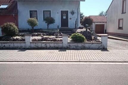 Haus Saarwellingen - 4 Zimmer, 120 m&sup2;, 240.000&euro; | Angebot:25322190