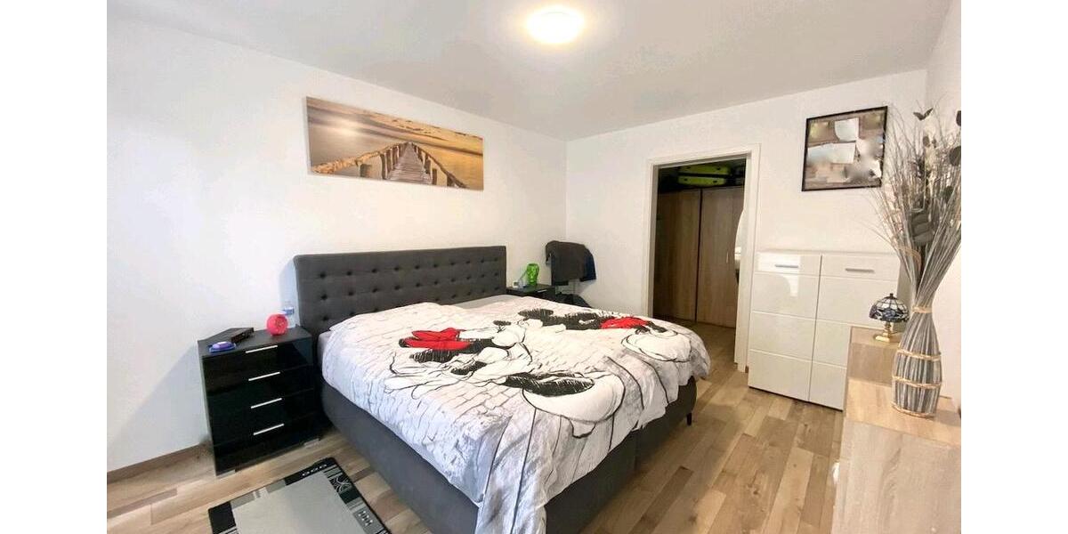 Terrassenwohnung Lebach - 5 Zimmer, 130 m&sup2;, 1.600&euro; | Angebot:25807375