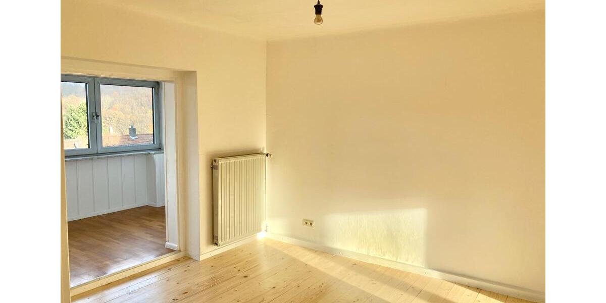 Etagenwohnung Neunkirchen Heinitz - 3.5 Zimmer, 69 m&sup2;, 580&euro; | Angebot:25417805