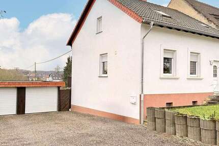 Haus Schwalbach - 4 Zimmer, 100 m&sup2;, 299.000&euro; | Angebot:24254958