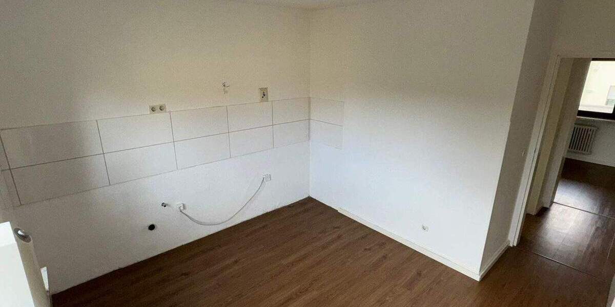 Etagenwohnung Saarbrücken Alt-Saarbrücken - 3 Zimmer, 72 m&sup2;, 700&euro; | Angebot:25690932