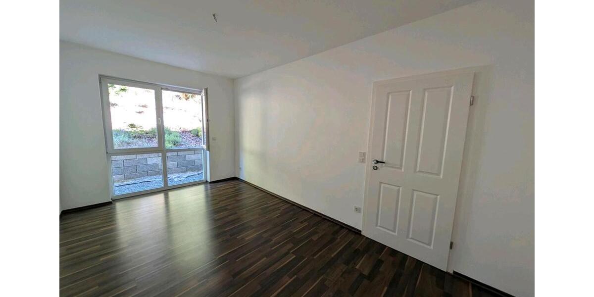 Etagenwohnung Saarbrücken Neue Bremm - 3.5 Zimmer, 86 m&sup2;, 299.000&euro; | Angebot:27055330