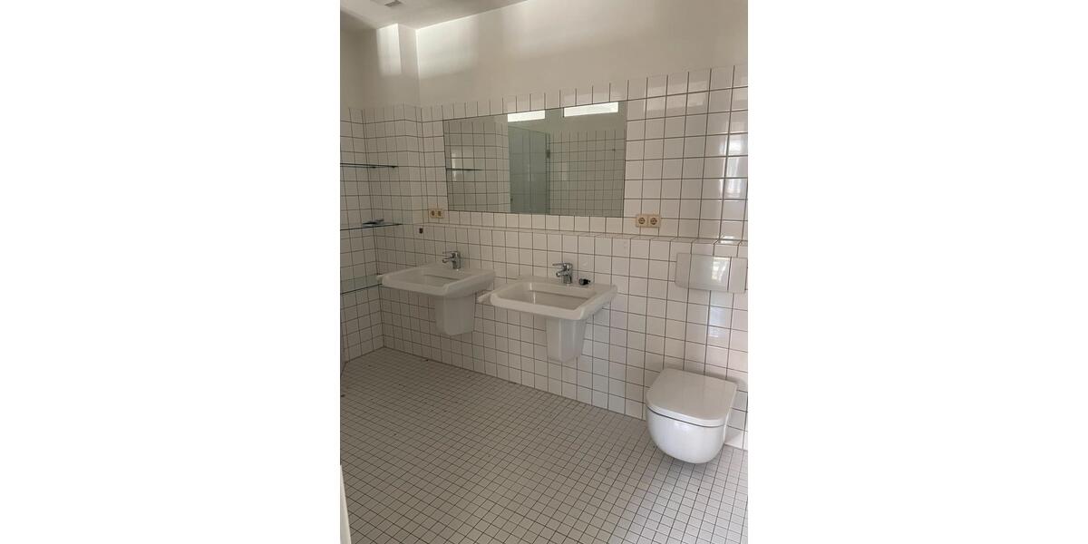 Maisonettenwohnung Homburg - 3.5 Zimmer, 125 m&sup2;, 1.000&euro; | Angebot:25930221