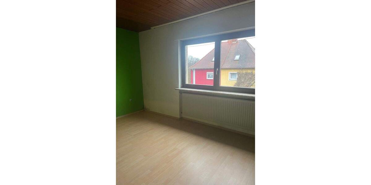 Einfamilienhaus Völklingen Wehrden - 4 Zimmer, 100 m&sup2;, 109.000&euro; | Angebot:25797880