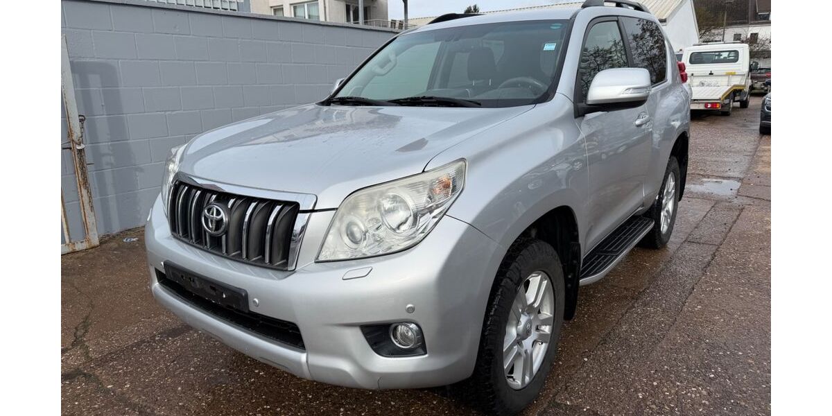 Toyota Land Cruiser 299.000 km 16.990 &euro; Saarlouis 66740