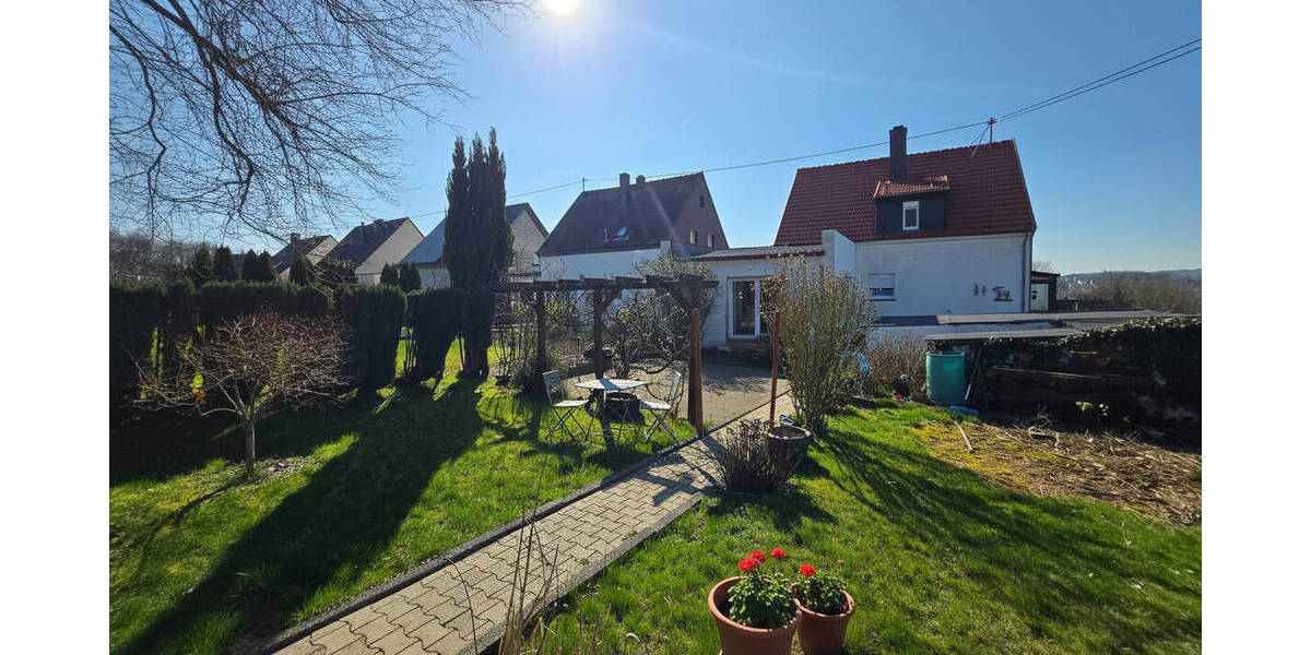 Mehrfamilienhaus, Wohnhaus Schiffweiler - 6 Zimmer, 150 m&sup2;, 274.900&euro; | Angebot:25970169