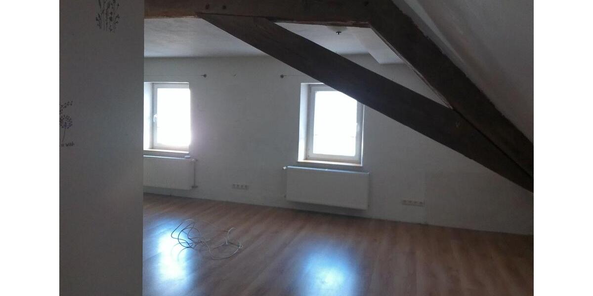 Etagenwohnung Ottweiler - 2 Zimmer, 110 m&sup2;, 650&euro; | Angebot:25591194
