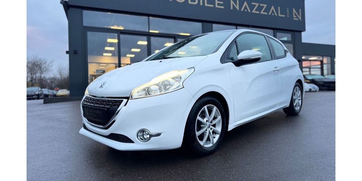 Peugeot 208 117.000 km 4.999 &euro; Saarlouis 66740