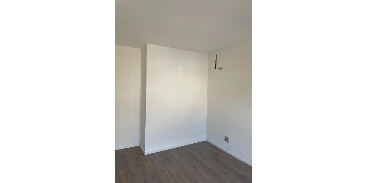 Etagenwohnung Völklingen - 3 Zimmer, 70 m&sup2;, 490&euro; | Angebot:25436217