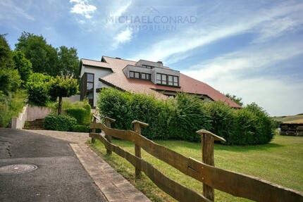Natur pur! Außergewöhnliches Architektenhaus in traumhafter Lage und mit Einliegerwohnung - Haus Schmelz | Angebot:27355602