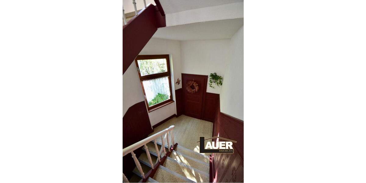 Mehrfamilienhaus, Wohnhaus Völklingen Stadtmitte - 9 Zimmer, 220 m&sup2;, 295.000&euro; | Angebot:25666078