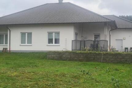 Neuwertiger Walmdachbungalow - Wohnen auf einer Ebene - Haus Homburg | Angebot:20764533