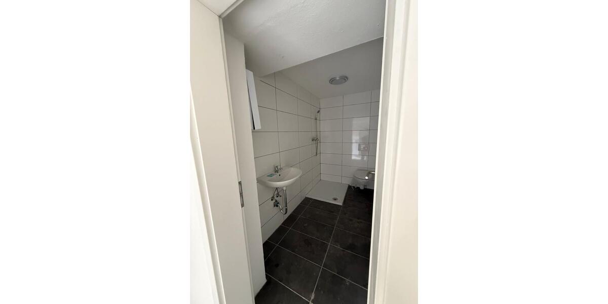 Etagenwohnung Saarbrücken Kieselhumes - 1 Zimmer, 30 m&sup2;, 580&euro; | Angebot:25898776