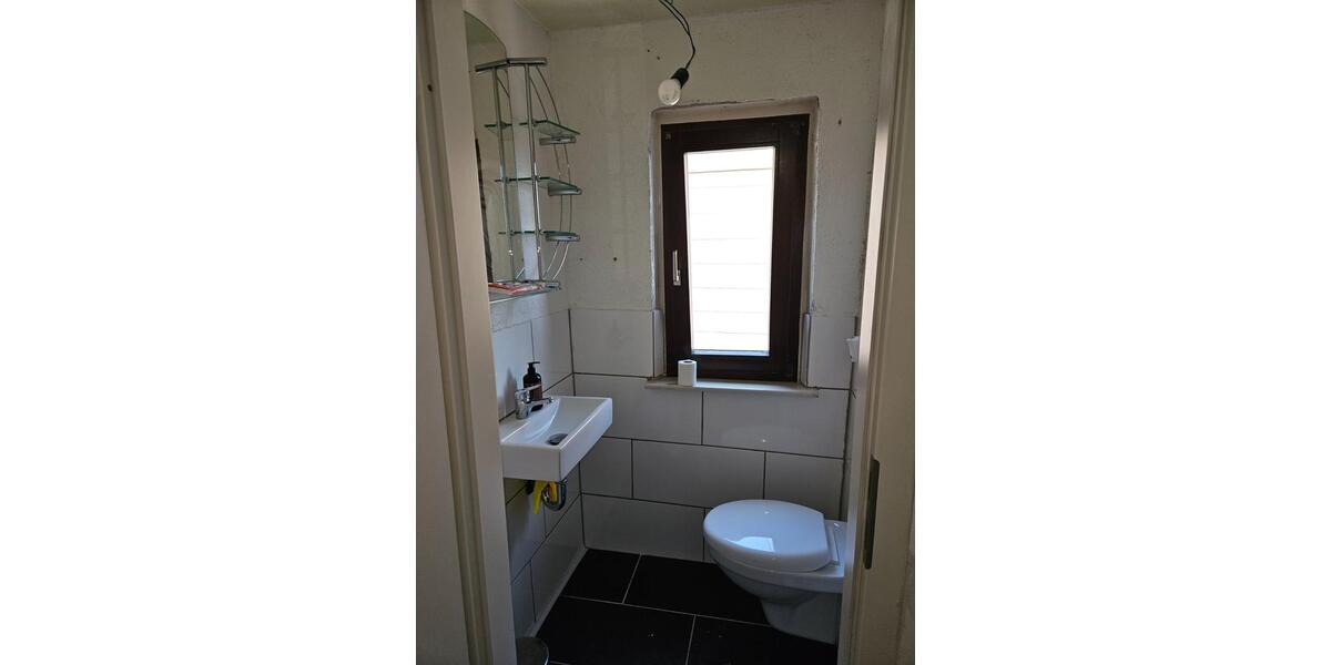 Etagenwohnung Saarbrücken Dudweiler - 4 Zimmer, 90 m&sup2;, 580&euro; | Angebot:25752721