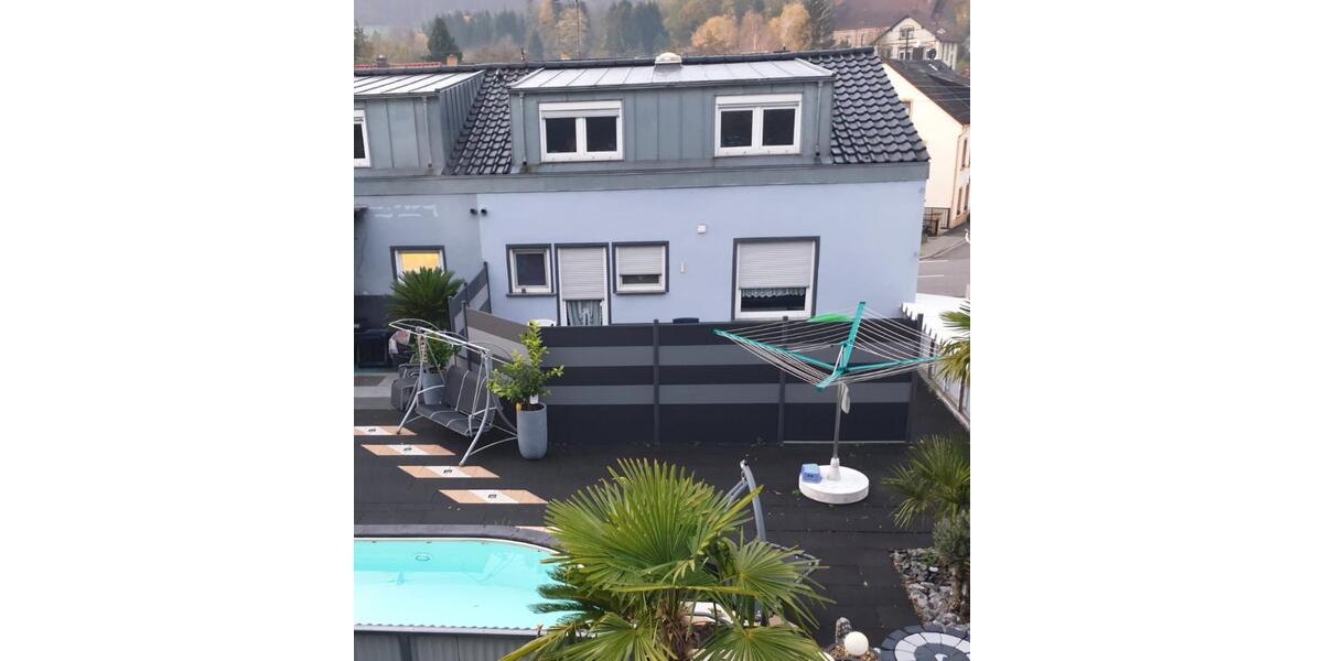 Etagenwohnung Saarbrücken Brebach-Fechingen - 5 Zimmer, 155 m&sup2;, 235.000&euro; | Angebot:24382014