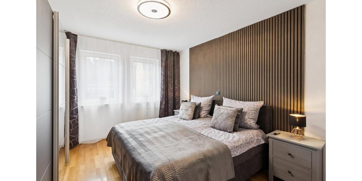 Hochparterre Homburg - 2 Zimmer, 54 m&sup2;, 1.680&euro; | Angebot:25415244