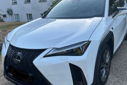 Lexus UX 24.000 km 36.500 &euro; Rehlingen-Siersburg 66780