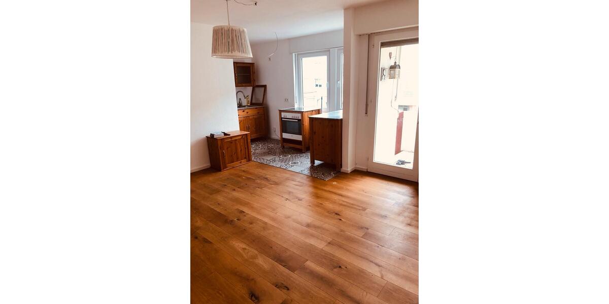 Etagenwohnung Saarbrücken Neue Bremm - 4 Zimmer, 84 m&sup2;, 199.000&euro; | Angebot:26749791