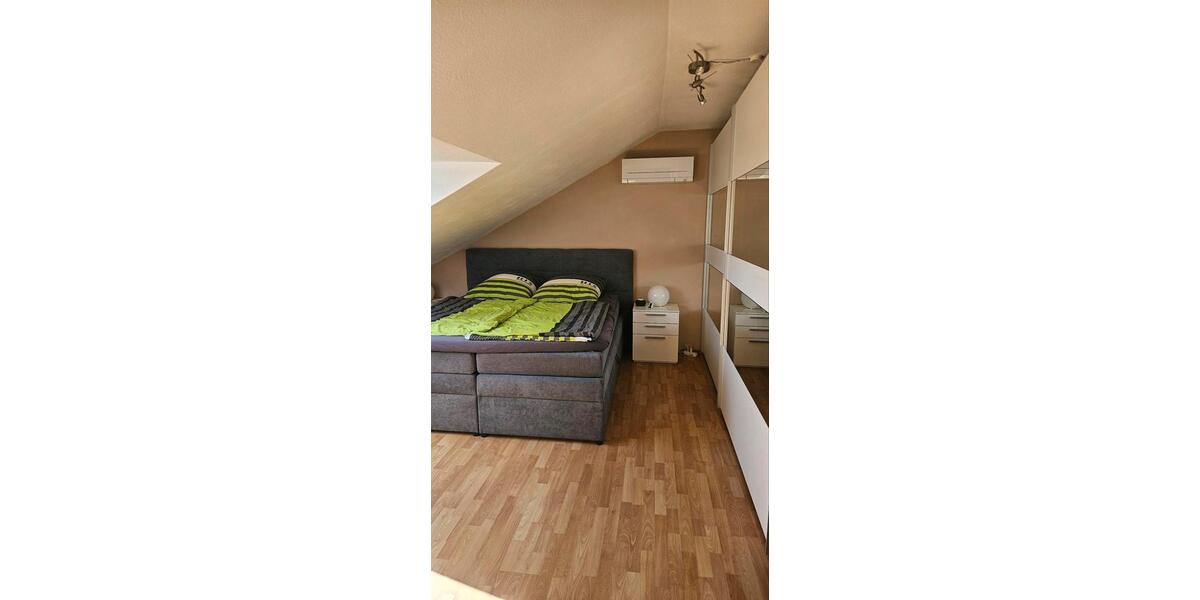 Dachgeschoßwohnung Püttlingen - 2 Zimmer, 100 m&sup2;, 849&euro; | Angebot:25948562