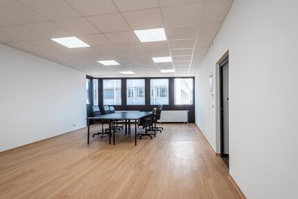 Gewerbeobjekt Saarbrücken - 550&euro; | Angebot:14647718