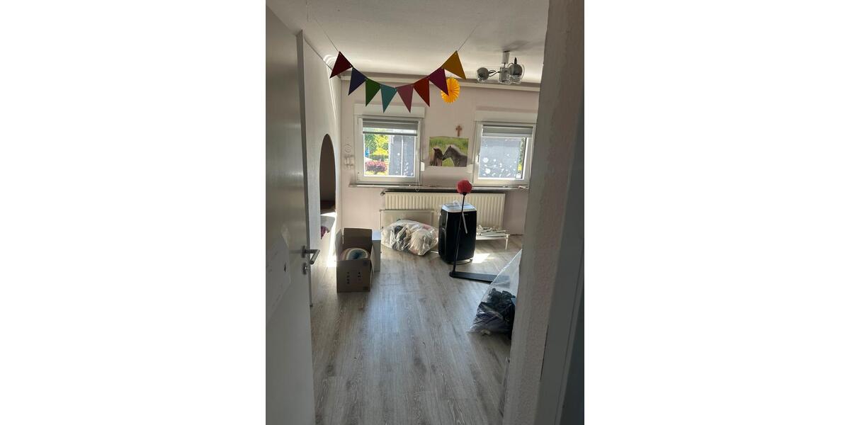 Einfamilienhaus Bexbach - 4 Zimmer, 95 m&sup2;, 215.000&euro; | Angebot:26921922