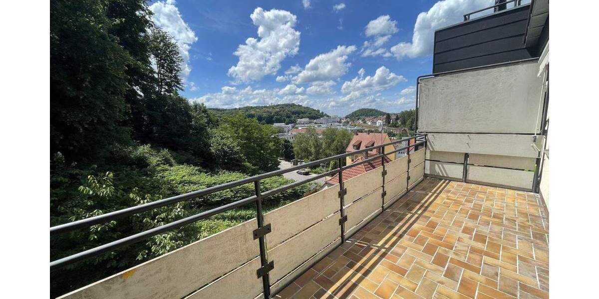 Etagenwohnung Saarbrücken Schafbrücke - 4 Zimmer, 95 m&sup2;, 263.000&euro; | Angebot:25905876