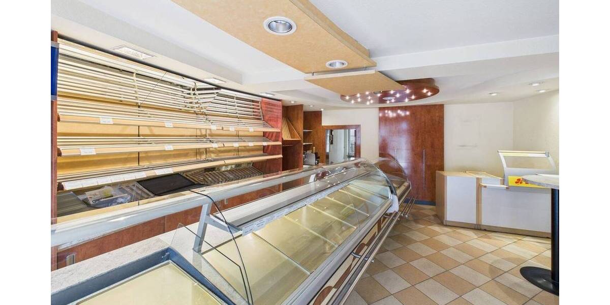 Einfamilienhaus Saarlouis Lisdorf - 8 Zimmer, 244 m&sup2;, 590.000&euro; | Angebot:25687196