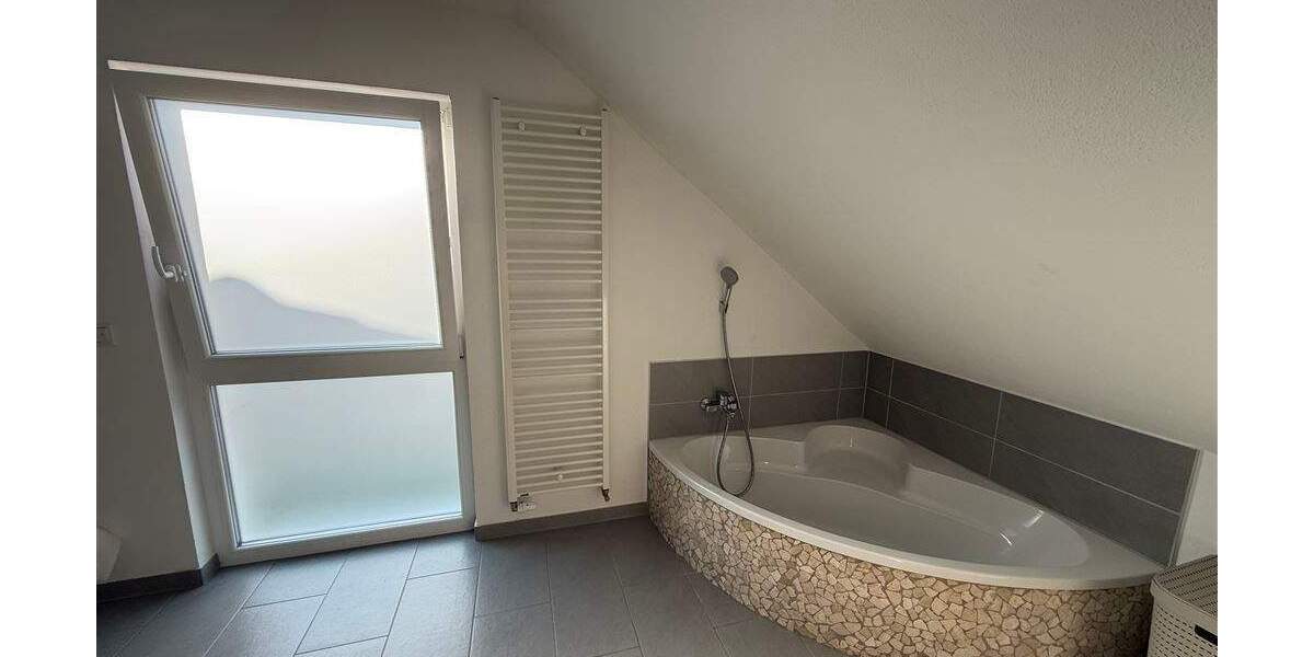 Einfamilienhaus Völklingen Ludweiler - 4 Zimmer, 145 m&sup2;, 389.000&euro; | Angebot:25730149