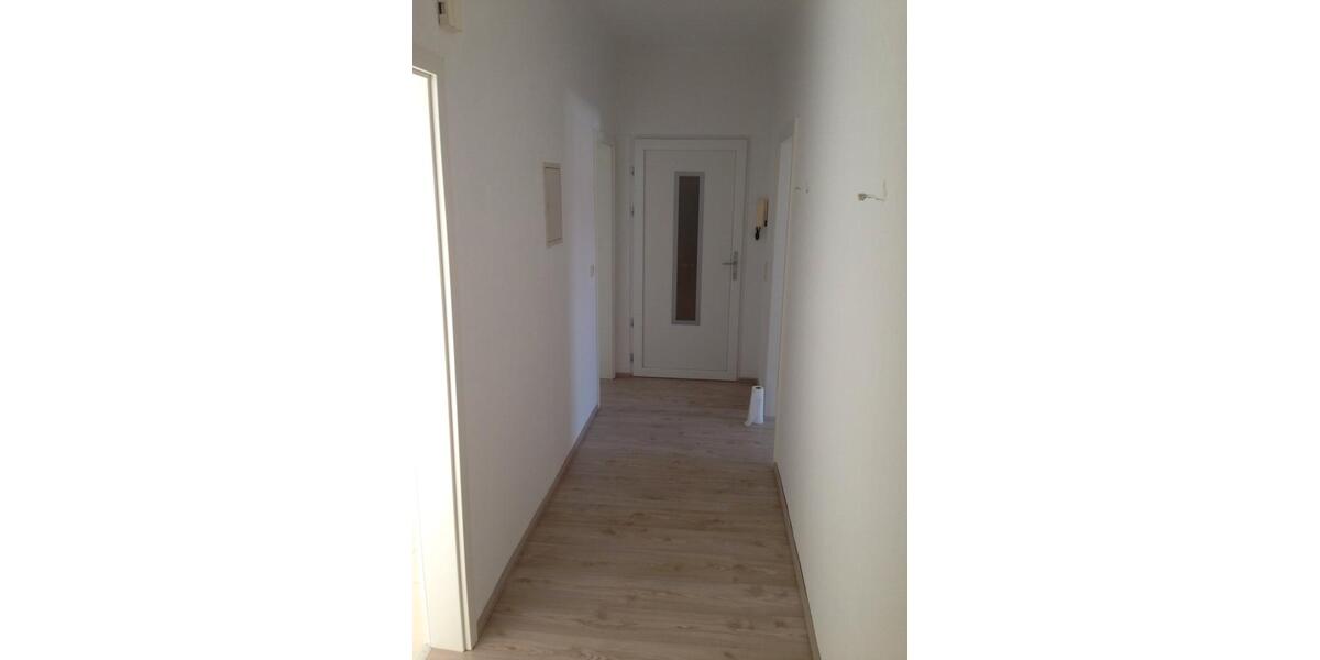 Etagenwohnung Neunkirchen - 3 Zimmer, 67 m&sup2;, 470&euro; | Angebot:25917923