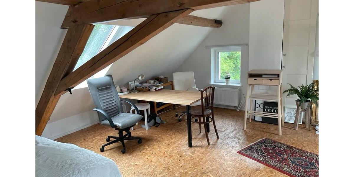 Bauernhaus, Landhaus Mandelbachtal - 8 Zimmer, 220 m&sup2;, 1.250&euro; | Angebot:25852794