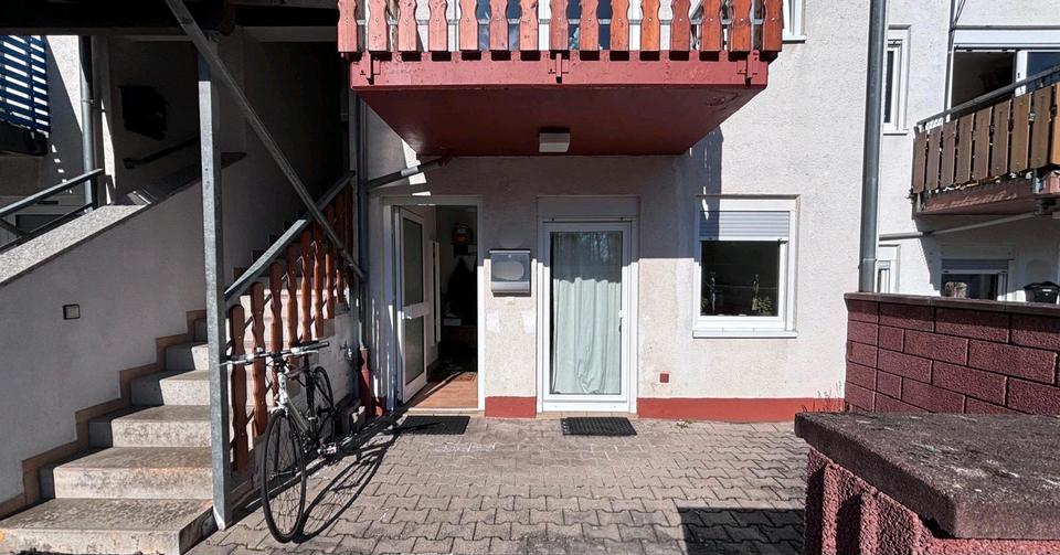 Erdgeschoßwohnung Homburg - 2.5 Zimmer, 55 m&sup2;, 680&euro; | Angebot:25619771