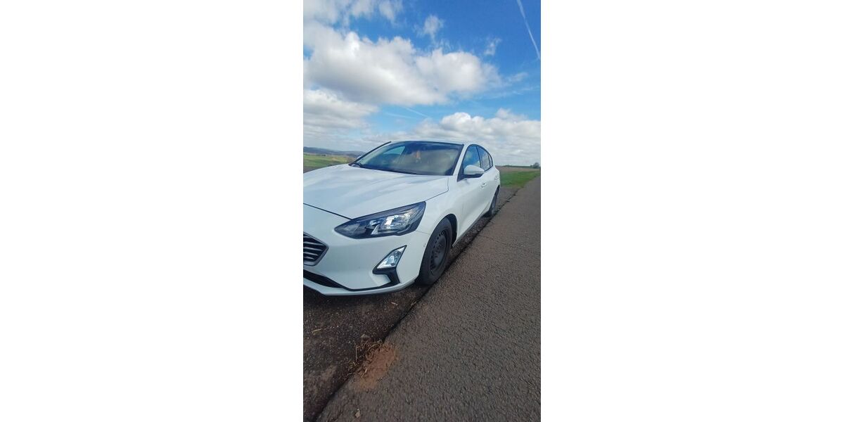 Ford Focus 58.000 km 19.800 &euro; Schmelz 66839