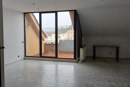 Wohnung Völklingen - 5 Zimmer, 105 m&sup2;, 980&euro; | Angebot:25964523