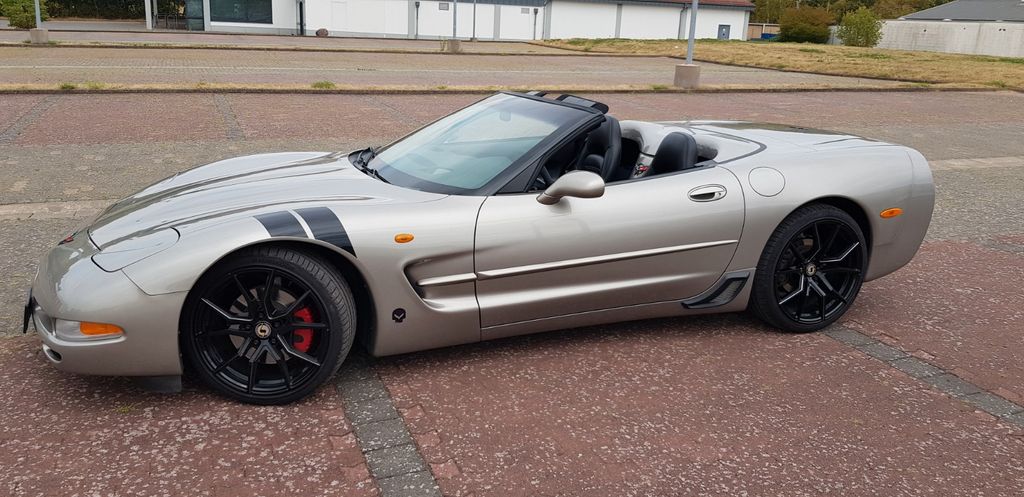 Corvette C5 130.500 km 26.900 &euro; Saarwellingen 66793