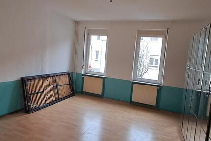 Wohnung Völklingen - 2 Zimmer, 85 m&sup2;, 660&euro; | Angebot:23874172