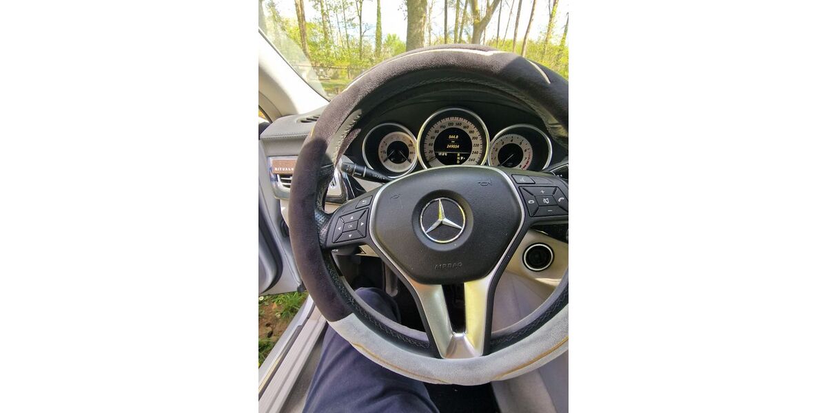 Mercedes-Benz CLS 350 251.000 km 10.500 &euro; Neunkirchen/Saar 66538