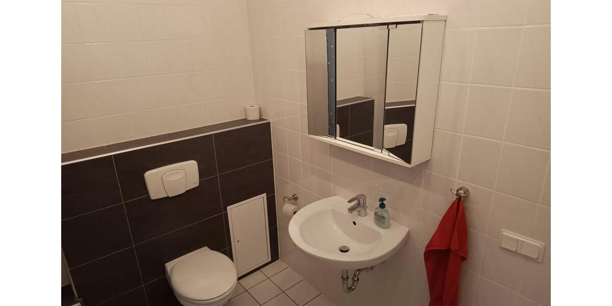 Etagenwohnung Schwalbach - 2.5 Zimmer, 63 m&sup2;, 500&euro; | Angebot:25549570