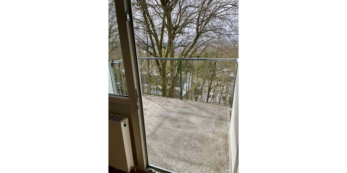 Etagenwohnung Saarbrücken Eschberg - 4 Zimmer, 67 m&sup2;, 157.000&euro; | Angebot:25731178