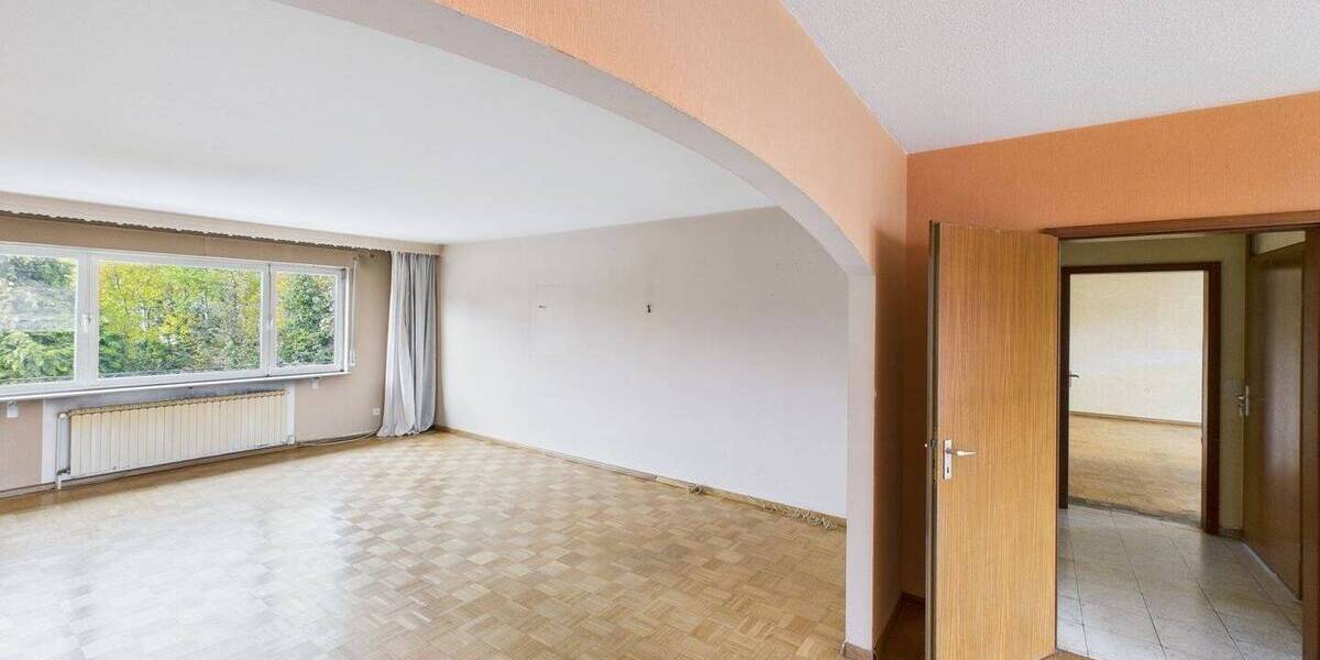 Einfamilienhaus Saarlouis Lisdorf - 8 Zimmer, 244 m&sup2;, 590.000&euro; | Angebot:25687196