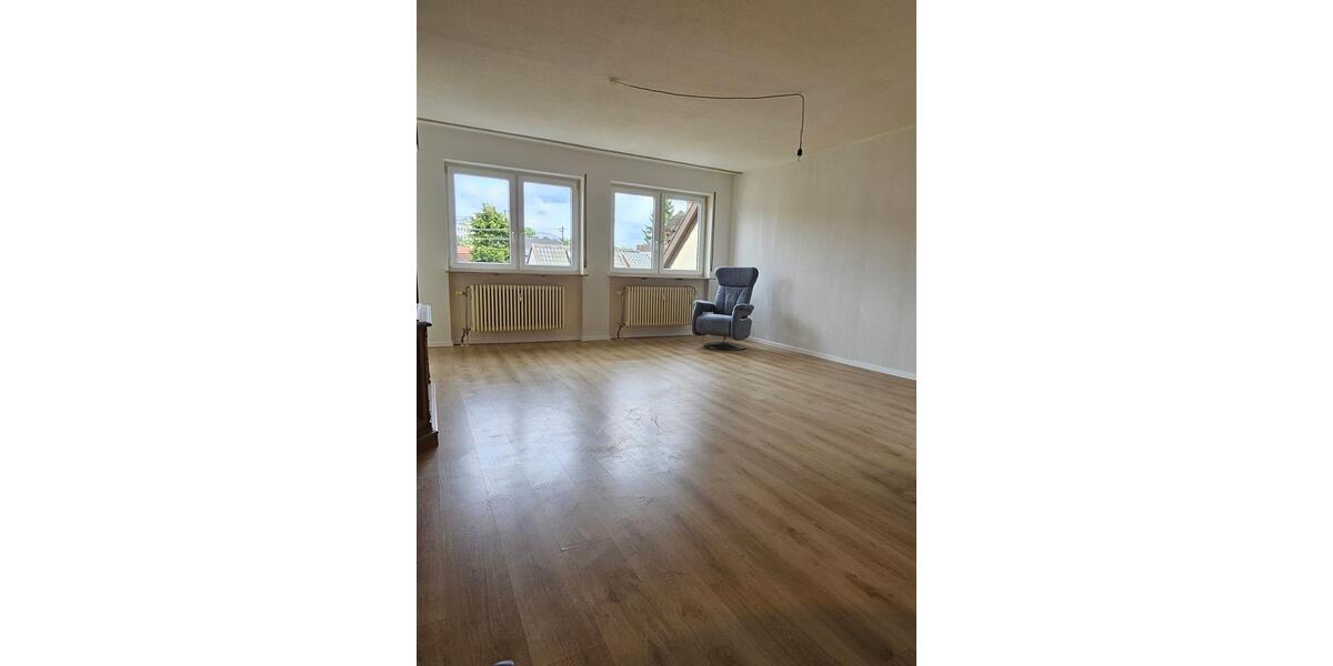 Etagenwohnung Ottweiler - 3 Zimmer, 90 m&sup2;, 850&euro; | Angebot:26560905