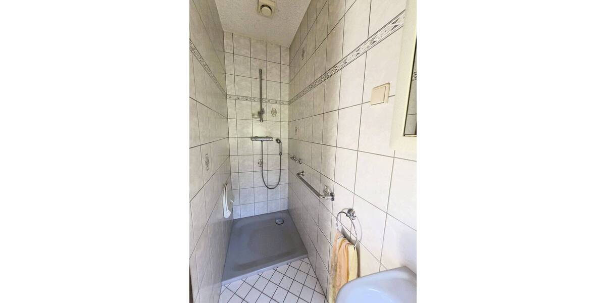 Mehrfamilienhaus, Wohnhaus Quierschied Fischbach - 1 Zimmer, 187 m&sup2;, 119.000&euro; | Angebot:25663883