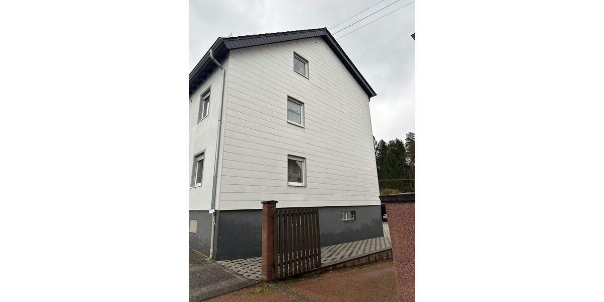 Mehrfamilienhaus, Wohnhaus Bexbach Kleinottweiler - 7 Zimmer, 198 m&sup2;, 379.000&euro; | Angebot:25927157