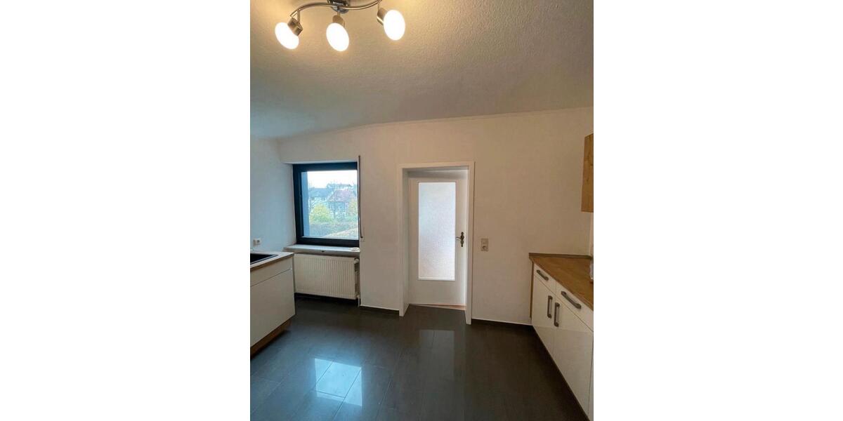 Dachgeschoßwohnung Quierschied - 3 Zimmer, 110 m&sup2;, 850&euro; | Angebot:26211912