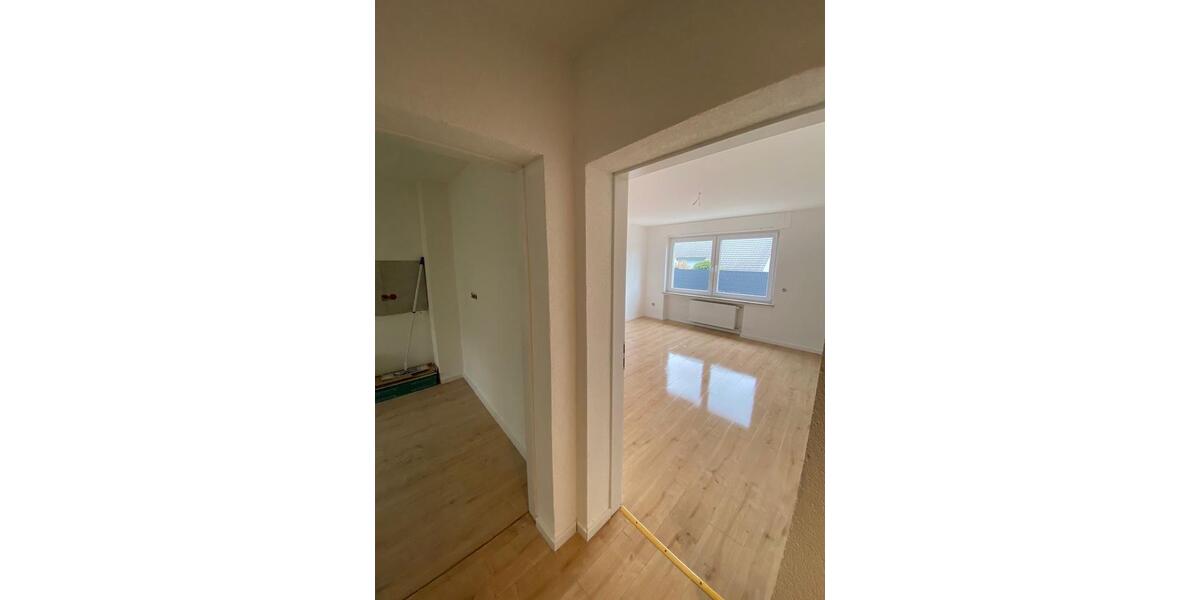 Reihenhaus Heusweiler - 4 Zimmer, 130 m&sup2;, 1.200&euro; | Angebot:25894824