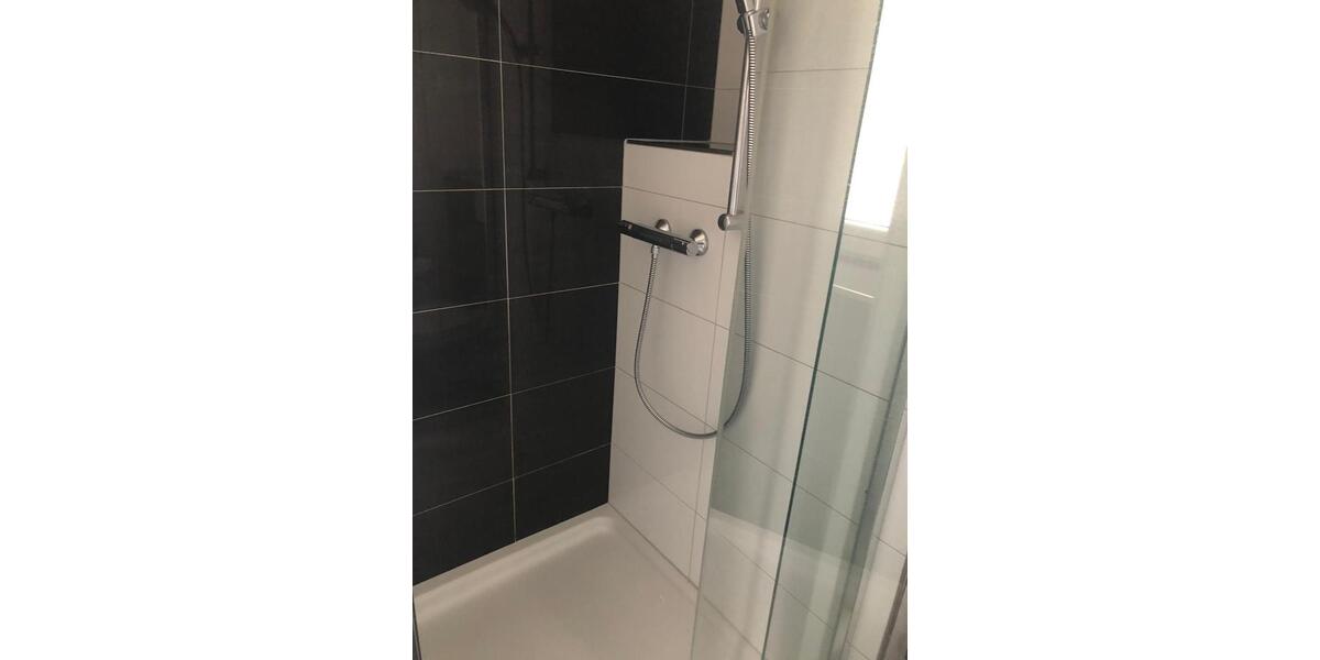 Etagenwohnung Saarbrücken - 4 Zimmer, 105 m&sup2;, 1.250&euro; | Angebot:25958793